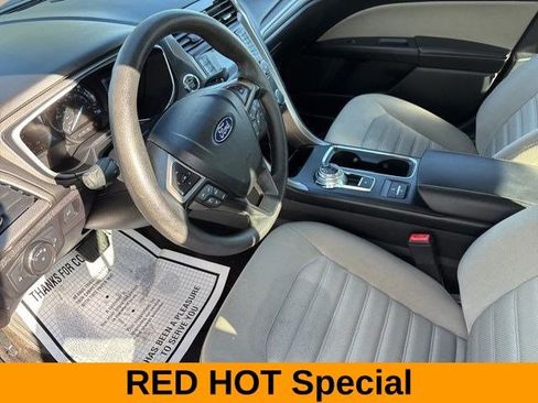 Used 2018 Ford Fusion S image 11