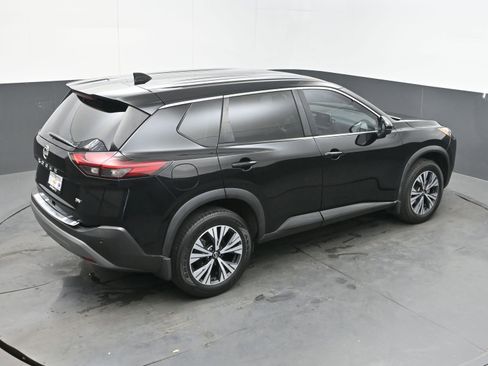 Used 2022 Nissan Rogue SV image 35