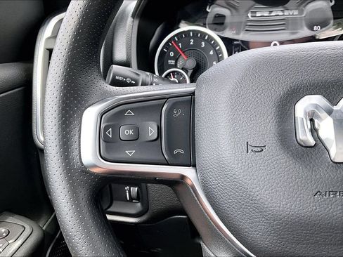 New 2026 RAM 1500 Express AWD/4WD image 23