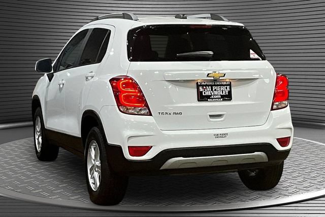 Used 2021 Chevrolet Trax LT AWD/4WD image 4