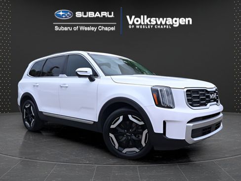 Used 2023 Kia Telluride S w/ S Sunroof Package AWD/4WD image 1