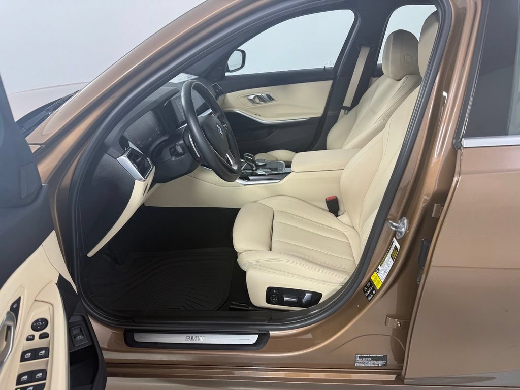 Used 2019 BMW 330i xDrive Sedan w/ Convenience Package AWD/4WD image 20