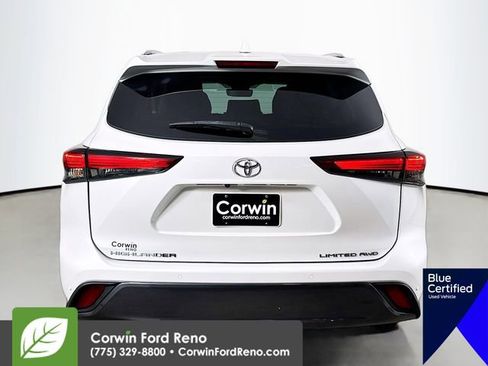 Used 2022 Toyota Highlander Limited image 8