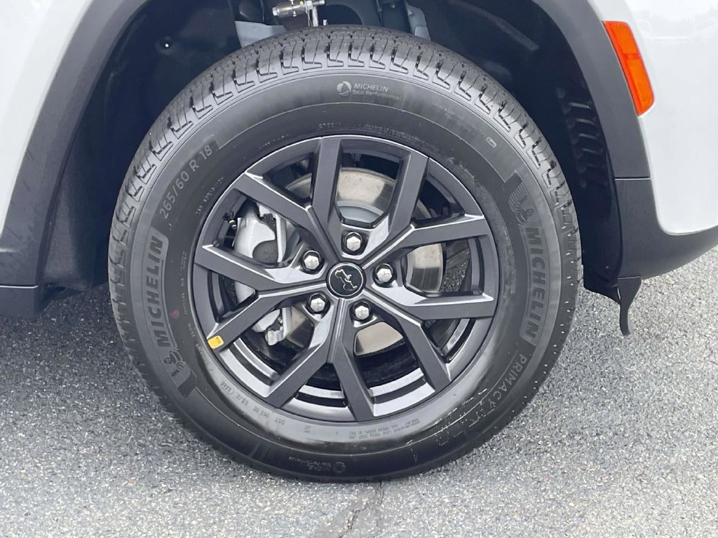 New 2027 Jeep Grand Cherokee 4WD image 10