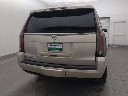 Used 2015 Cadillac Escalade Premium RWD image 7