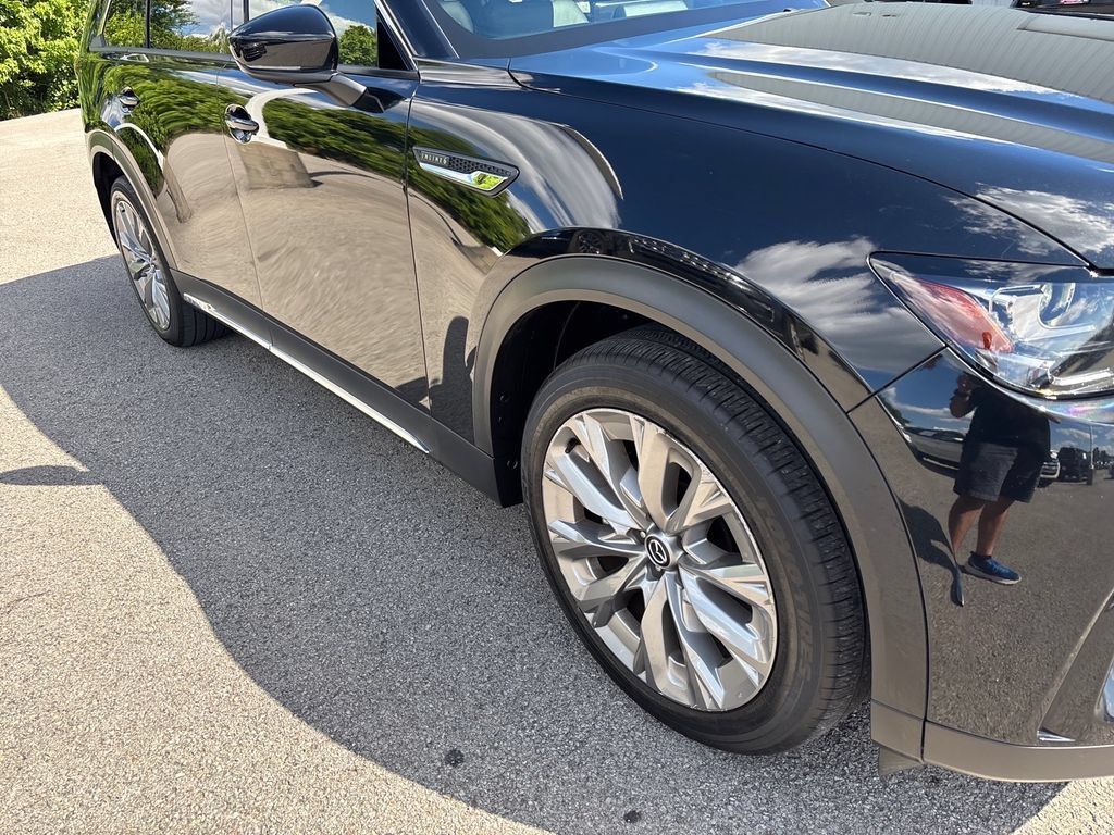 Used 2025 MAZDA CX-90 3.3 Turbo w/ Premium Plus Pkg AWD/4WD image 17