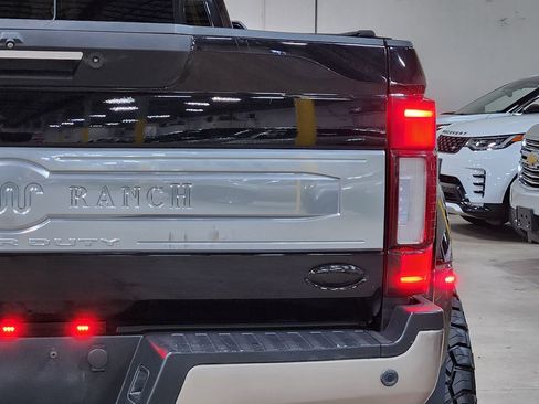 Used 2022 Ford F350 King Ranch w/ King Ranch Ultimate Package image 22
