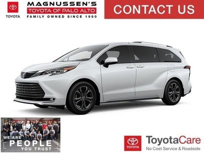 New 2025 Toyota Sienna Platinum