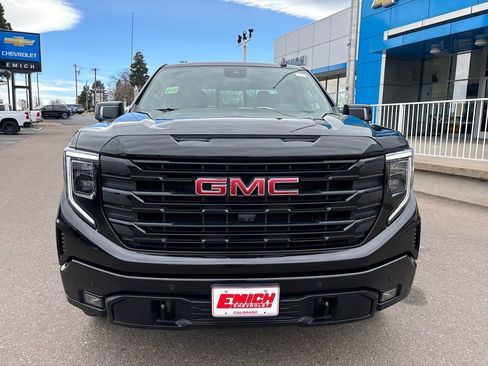 Used 2024 GMC Sierra 1500 Elevation w/ Elevation Premium Package image 8