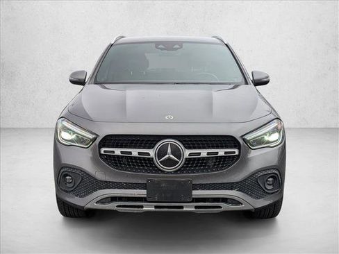Used 2021 Mercedes-Benz GLA 250 4MATIC image 2