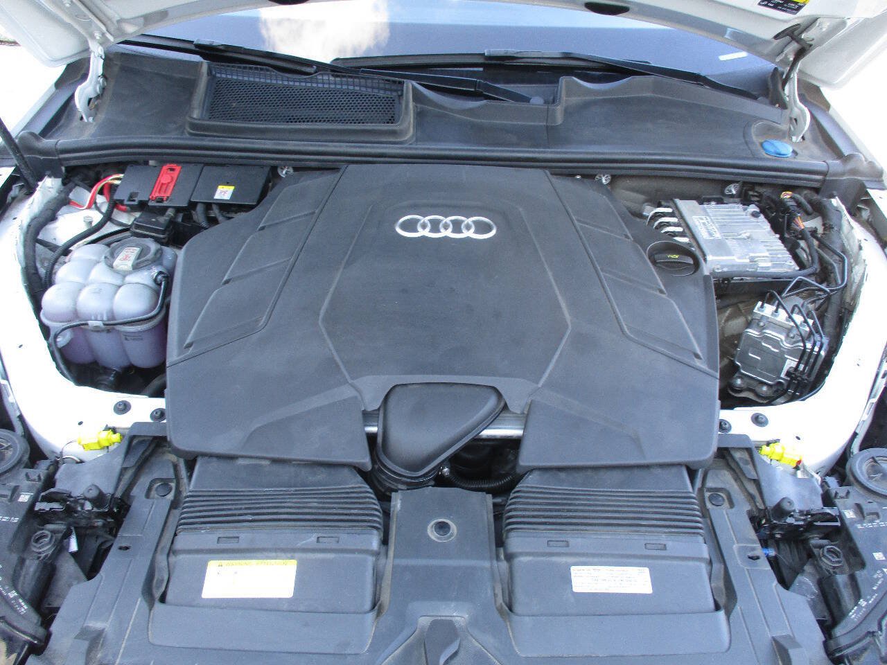 Used 2023 Audi Q7 3.0T Premium Plus AWD/4WD image 49