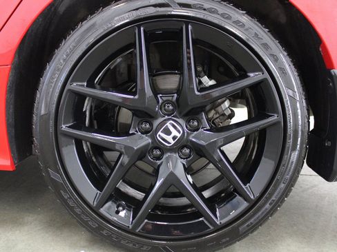 Used 2022 Honda Civic Sport image 9