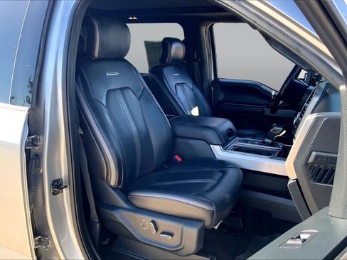 Used 2020 Ford F150 Platinum w/ Equipment Group 701A Luxury AWD/4WD image 9