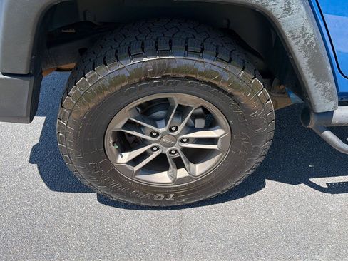 Used 2016 Jeep Wrangler Unlimited Sport AWD/4WD image 34