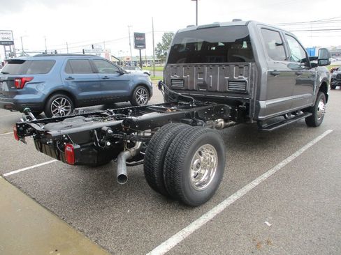 New 2026 Ford F350 XLT w/ XLT Value Package AWD/4WD image 21