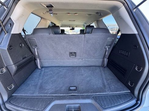 Used 2017 GMC Acadia Limited SLT image 29