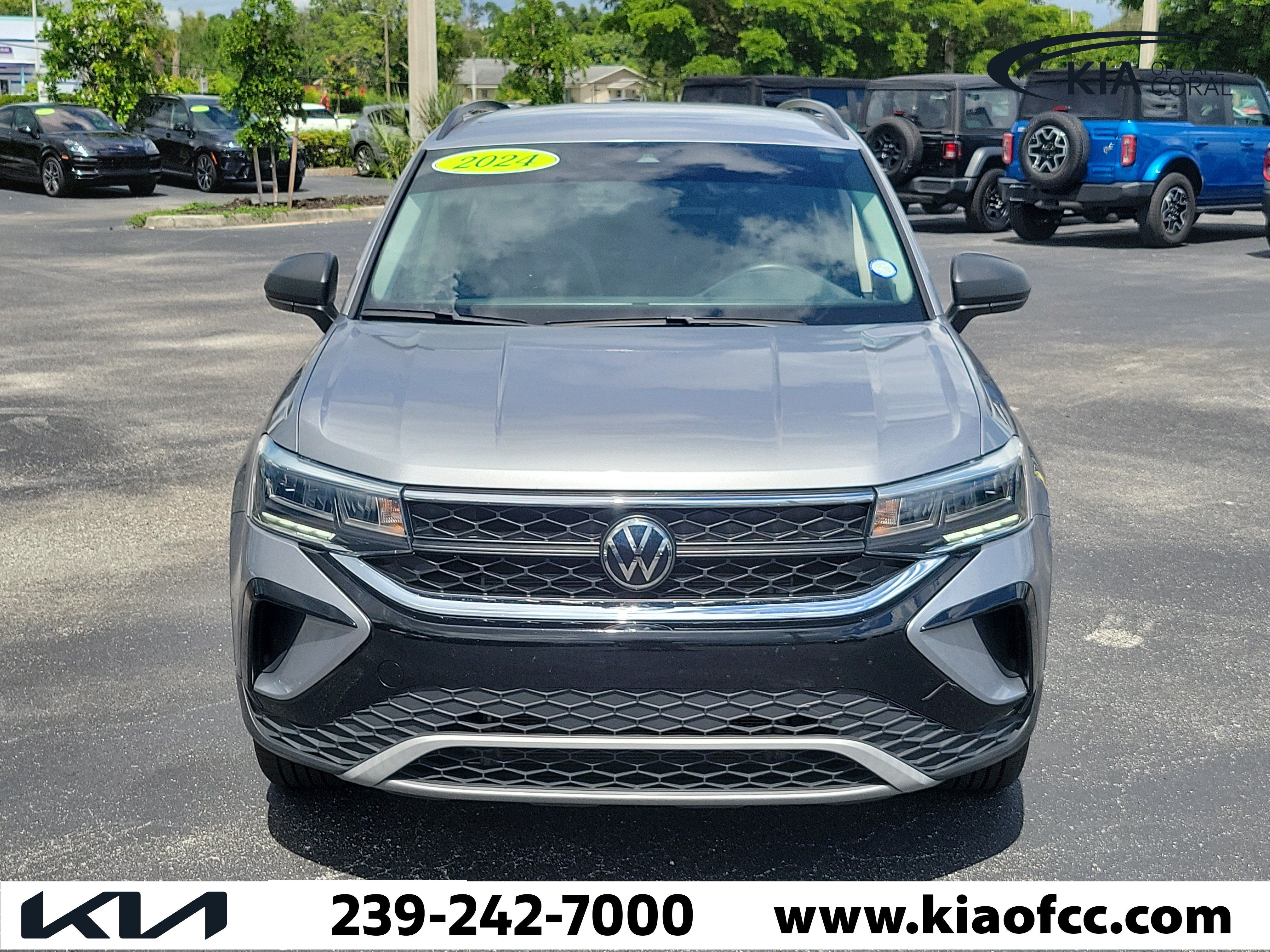 Used 2024 Volkswagen Taos S FWD image 2