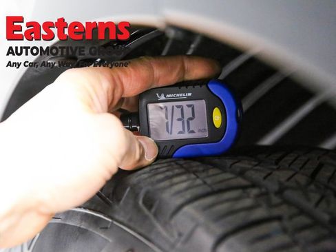 Used 2023 Subaru Outback Limited image 29