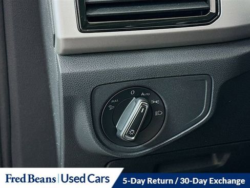 Used 2023 Volkswagen Atlas SE image 10