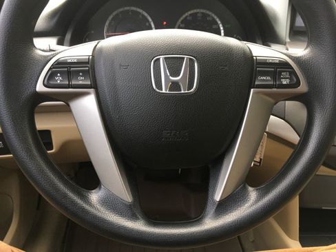 Used 2011 Honda Accord LX-P image 12