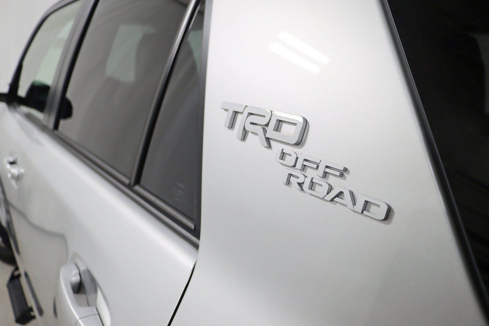 Used 2021 Toyota 4Runner TRD Off-Road Premium w/ Moonroof Package AWD/4WD image 13