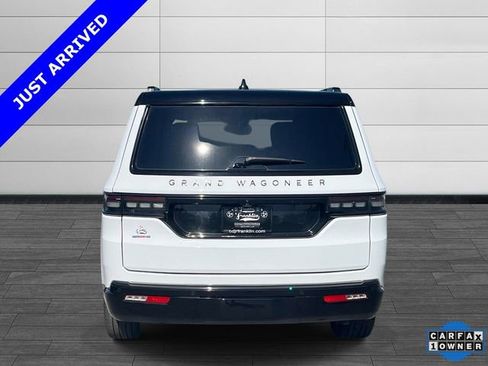 Certified 2024 Jeep Grand Wagoneer Series III w/ Rear Seat Video Group 1 image 5