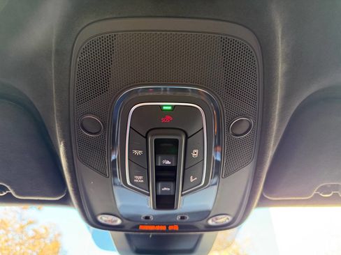 Used 2023 Lamborghini Urus S image 46