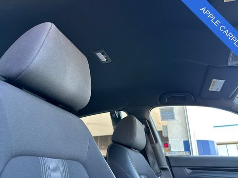 Used 2024 Honda Civic Sport image 17