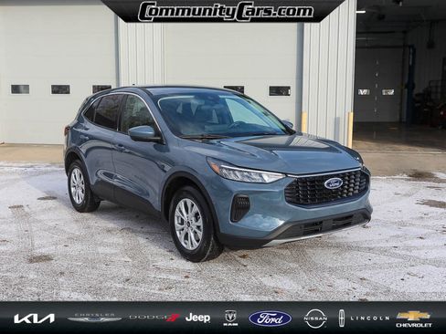 Certified 2023 Ford Escape Active w/ Tech Pack #2 image 9