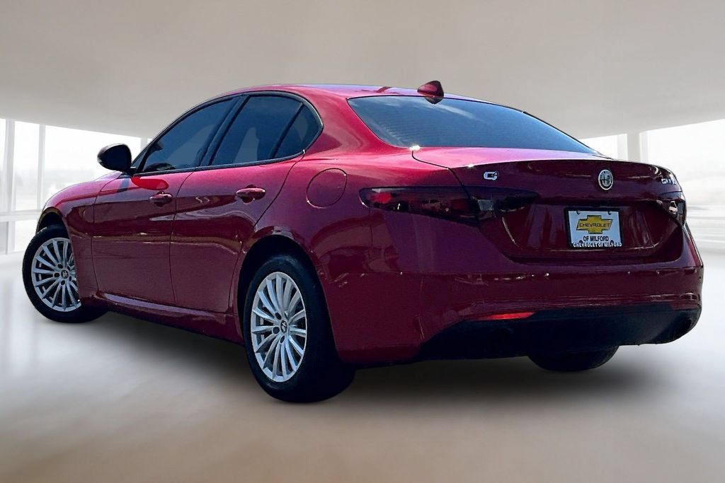 Used 2022 Alfa Romeo Giulia Sprint AWD/4WD image 4