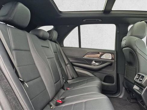 Used 2020 Mercedes-Benz GLE 350 4MATIC image 22