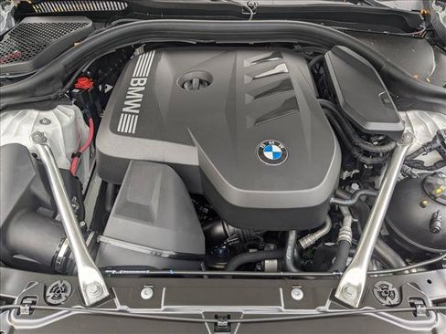 Used 2026 BMW 530i xDrive AWD/4WD image 18