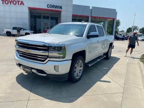 Used 2018 Chevrolet Silverado 1500 High Country AWD/4WD image 10