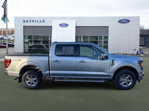 Used 2025 Ford F150 XLT w/ Equipment Group 302A MID image 4