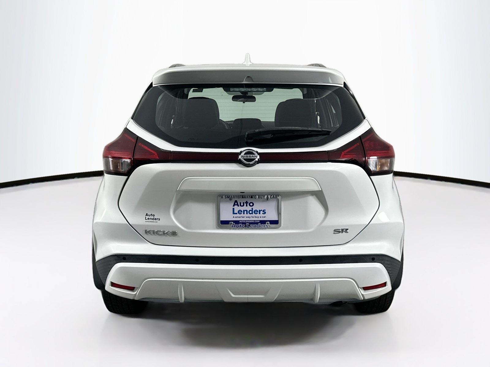 Used 2021 Nissan Kicks SR FWD image 6