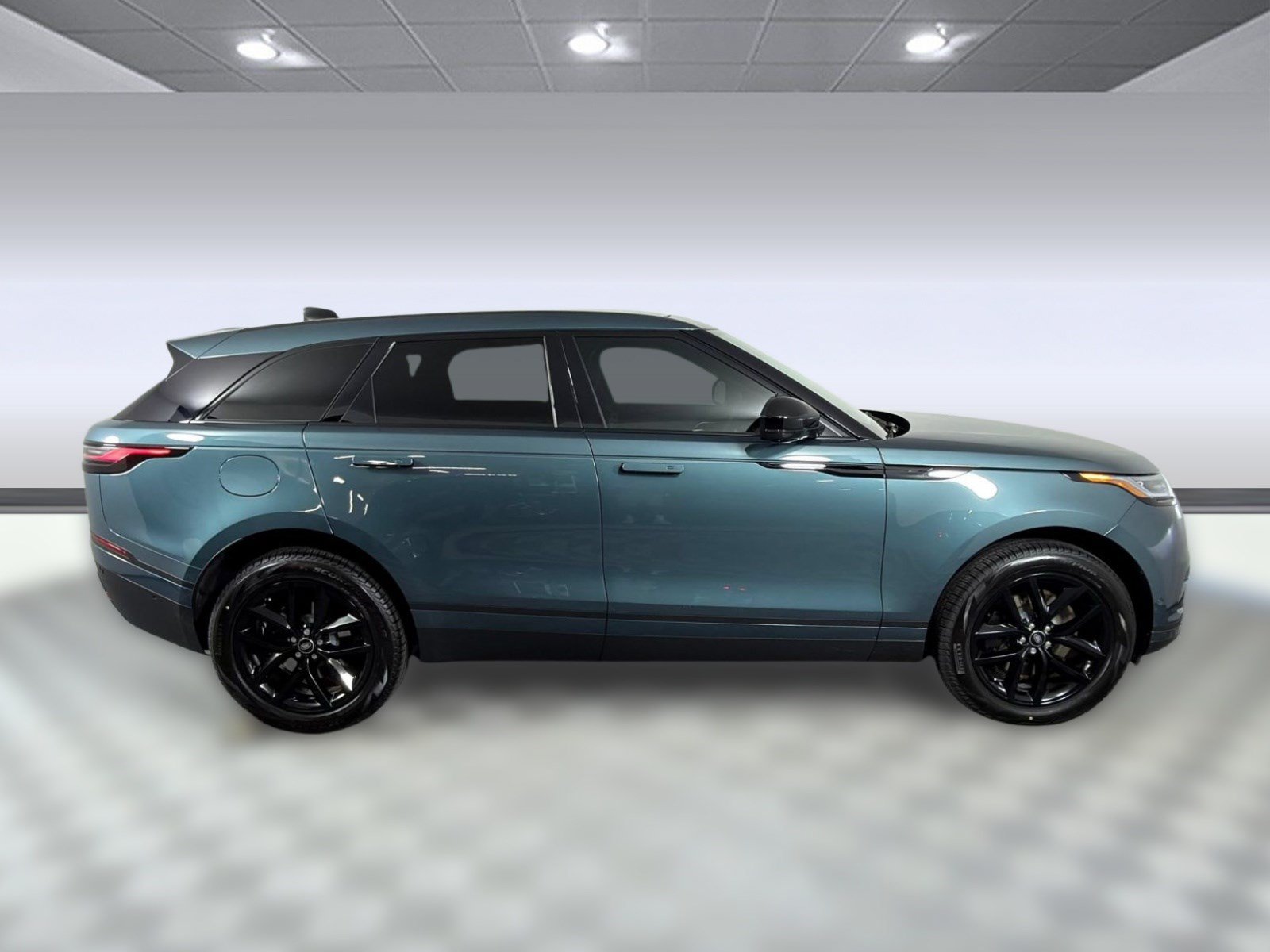 Used 2026 Land Rover Range Rover Velar S AWD/4WD image 8
