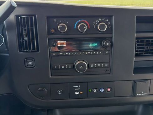 New 2025 Chevrolet Express 2500 image 22