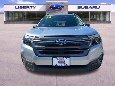Used 2026 Subaru Forester Premium AWD/4WD image 5