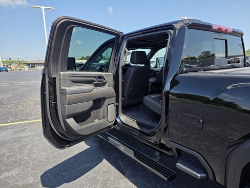 Used 2024 GMC Sierra 2500 AT4 w/ AT4 Premium Plus Package AWD/4WD image 54