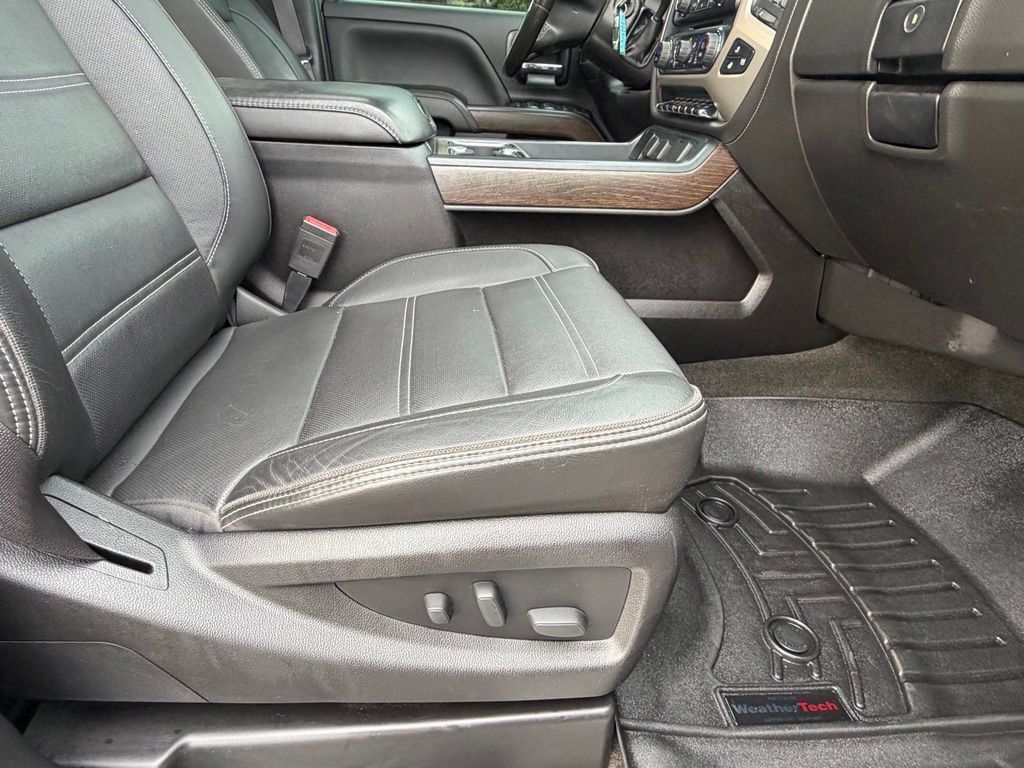 Used 2017 GMC Sierra 2500 Denali AWD/4WD image 41