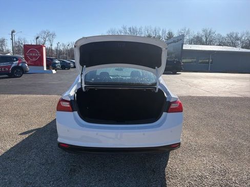Used 2025 Chevrolet Malibu LT image 10