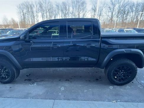 Certified 2023 Chevrolet Colorado Trail Boss w/ Advanced Trailering Package image 5