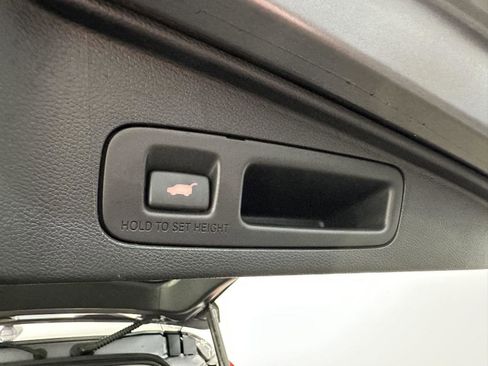 Used 2018 Honda CR-V Touring image 31