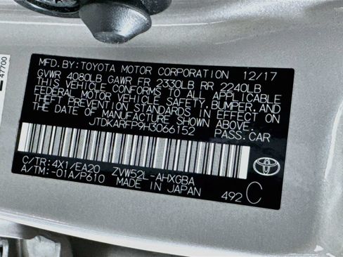 Used 2017 Toyota Prius Prime Advanced FWD image 37