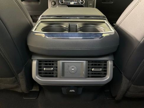 New 2025 Ford F150 Lariat w/ FX4 Off-Road Package image 17