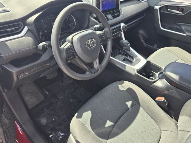 Used 2023 Toyota RAV4 XLE w/ Convenience Package FWD image 11