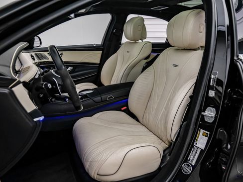 Used 2016 Mercedes-Benz S 63 AMG 4MATIC Sedan image 41