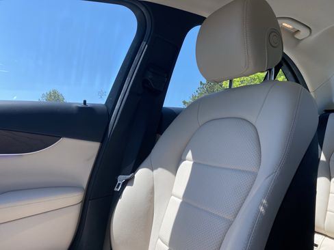 Used 2021 Mercedes-Benz C 300 Sedan image 73