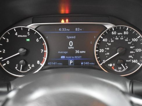 Used 2024 Nissan Altima 2.5 SV image 30