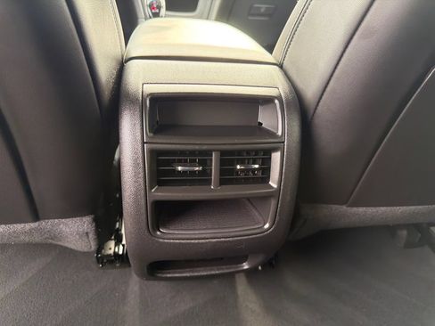 Certified 2023 Cadillac XT5 Premium Luxury AWD/4WD image 12